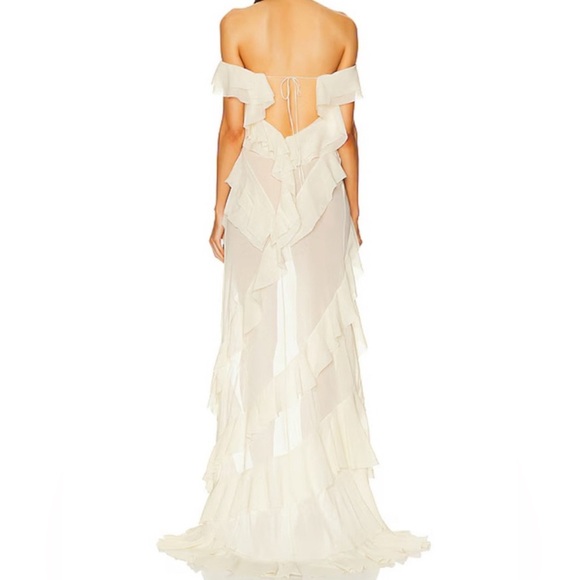 Helsa Thea Gown - Picture 10 of 12